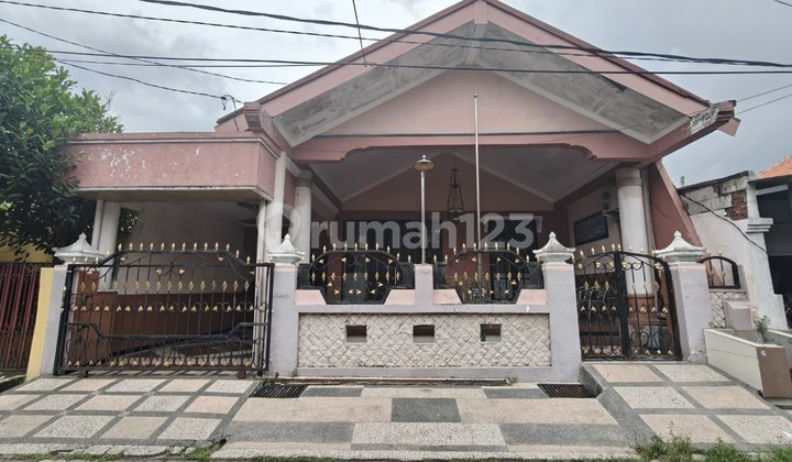 Rumah Strategis Rungkut Harapan Dekat Merr, Sama Perabot AC, TV, Sofa, Ada Water Heater 1