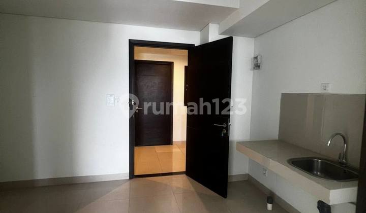 Klaska Residence Apartment - Azzure Central City View Pool Facing North