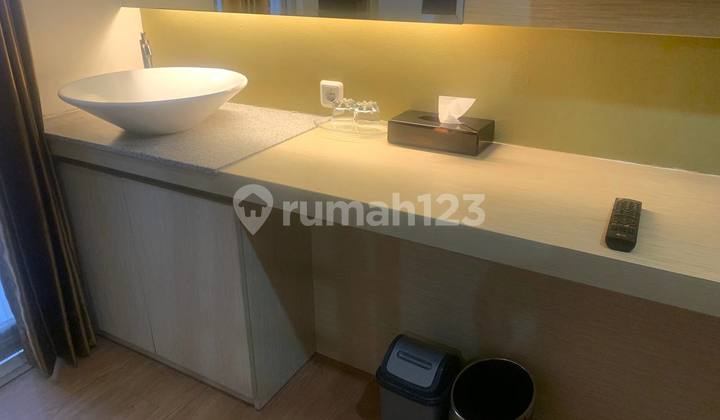 Gunawangsa Manyar Tower A 18th Floor Fully Furnished City View