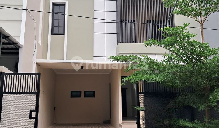 Rumah Baru Gress Tenggilis Kav 1 Dekat Ubaya