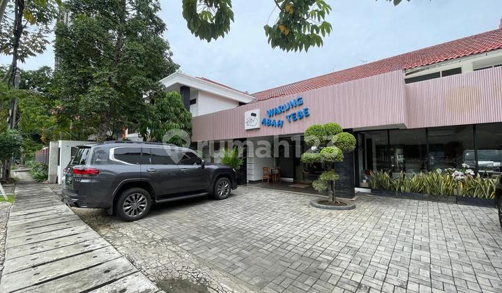 For Rent F&B Commercial Building in Cempaka Putih - Complete Kitchen, Ready to Operate