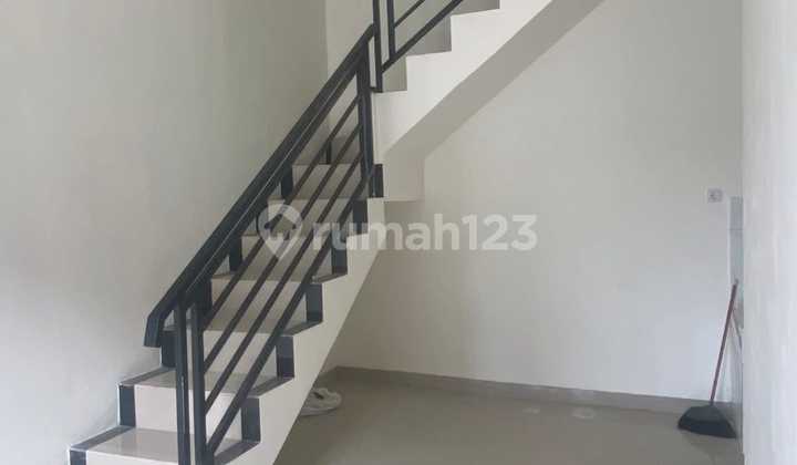 New House Modern Classic Cibubur Kranggan 2