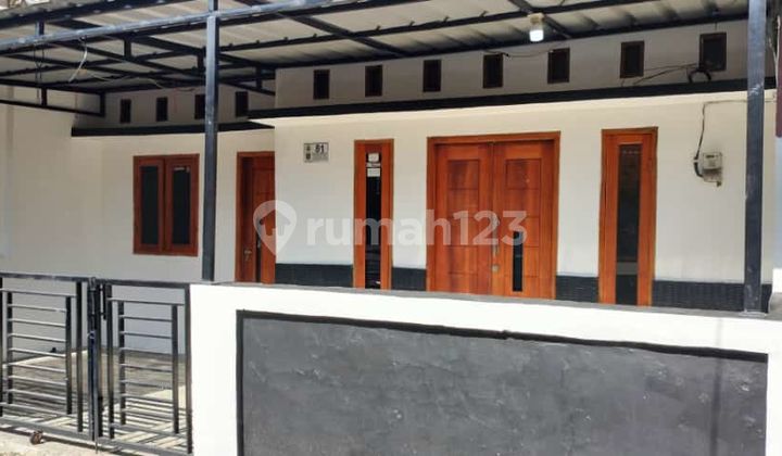 Ready-to-Occupy House in Depok with SHM Available Directly with the Owner 2