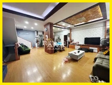 Ana 3-story House Area 15x20m Strategic Location Comfortable Environment In Jelambar - * Good Deal !!*