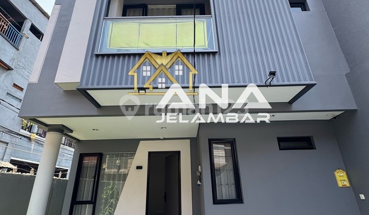 Ana Rumah Baru 3.5lt, Luas 75m2 Posisi Hoek Jarang Ada Di Jelambar - * Good- Deal !!* 2
