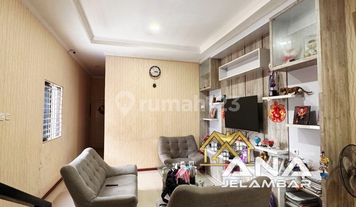 Ana Rumah Rapi 3.5Lt Luas 4X19m di Jelambar - * Good- Deal !!* 2
