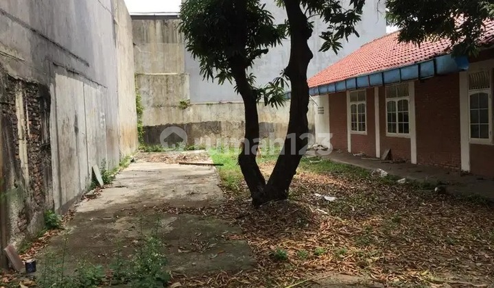 Ana Rumah Uk 15x25m Lokasi Bagus Komplek Kavling Polri Jelambar 2