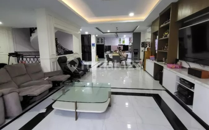 ANA*RUMAH BAGUS 10X21.5M² FURNISHED DI KOMPLEK ARWANA JEMBATAN DUA 6