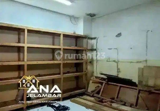 ANA* GUDANG GANDENG 3 LANTAI PLONK LT.205M² BEBAS BANJIR DI JELAMBAR - *GOOD-OFFER!!*

