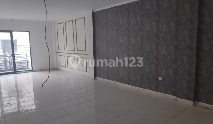 Ana Ruang Usaha Jalan Raya Jelambar Uk 5x17m² 1