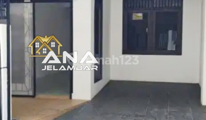 Ana Rumah 1.5Lt Luas 5X16.5m Full Renovasi Hadap Timur di Jelambar - * Good- Deal !!* 2