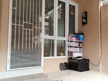 Ana Affordable House 2.5F Area 6x15m Ready to Occupied in Duri Kepa, Kebon Jeruk - *Good Deal!!* 2