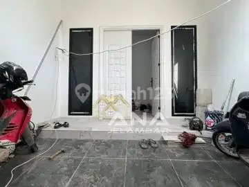 Ana Rumah Baru 3.75Lt Luas 4X15m Modern Minimalis di Duri Kepa, Kebon Jeruk - * Good- Deal !!*