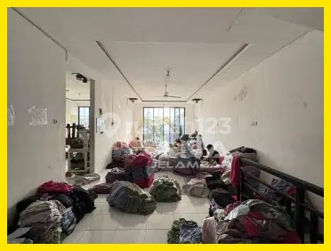Ana Ruko Double Unit 4.5 Floors 3 Three Units Area 12X17m Wide Road in Jelambar - *Good Deal!! * 1
