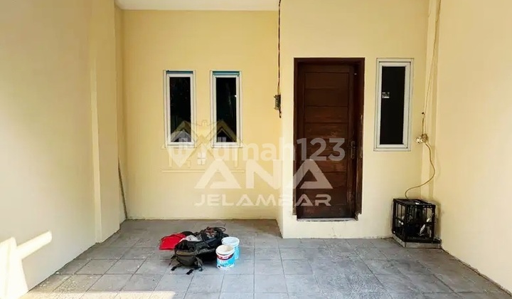 Ana House In Kav.polri Area 4.5x15m 3 Floors Good Comfortable Location In Jelambar - * Good Deal !!* 2