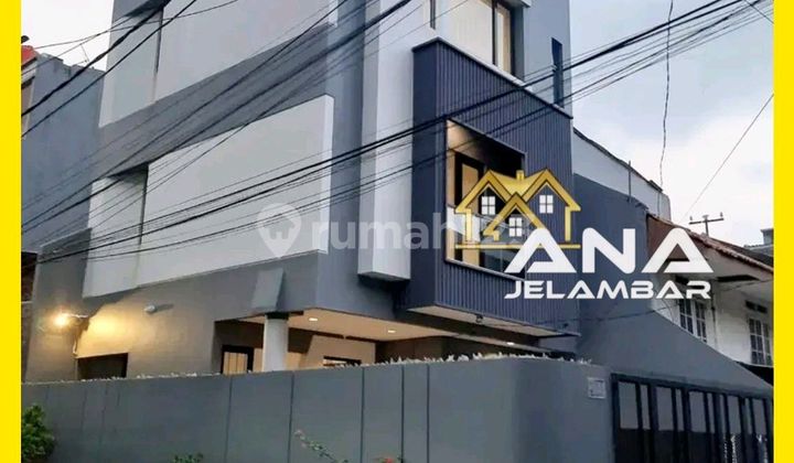 Ana Rumah Baru 3.5lt, Luas 75m2 Posisi Hoek Jarang Ada Di Jelambar - * Good- Deal !!*