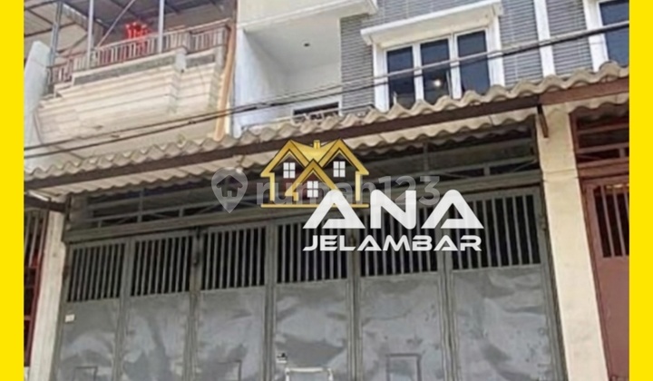 Ana Ruko 3.5Lt Luas 5X21m Lokasi Bagus Hadap Selatan di Jelambar - * Good- Deal !!*