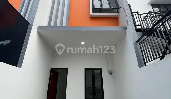 Ana Rumah Baru 3lt Luas 4x14m Lokasi Bagus Di Tanjung Duren - * Good- Deal !!* 2