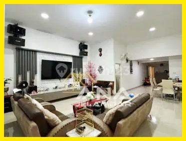 Ana House 2 Floors Area 10.5X21m2, Suitable for Business and Living in Jelambar - * Good Deal !!*