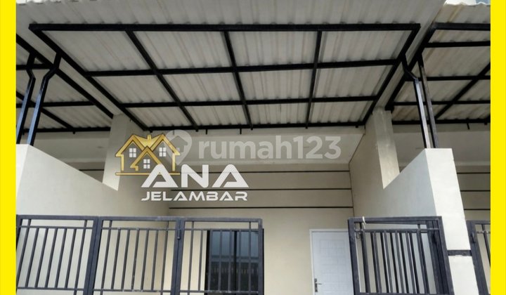 Ana* New 3-Storey House 4.3x12m 1 Car Access Priced Around 1m In Jelambar - * Good-deal!!* Ana* New 3-Storey House 4.3x12m 1 Car Access Priced Around 1m In Jelambar - * Good-deal!!*