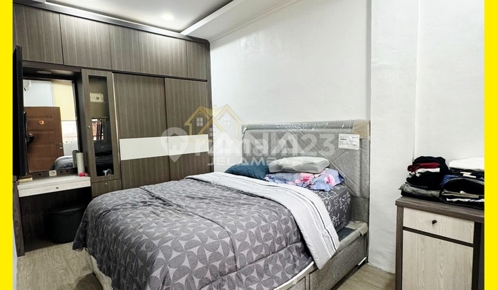 Ana Rumah 3.5lt Luas 4x20m Semi Furnish Di Jelambar - * Good- Deal !!*