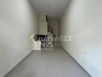 Ana Rumah Baru 3.5Lt Luas 3X15m Modern Minimalis di Duri Kepa, Kebon Jeruk - * Good- Deal !!* 2