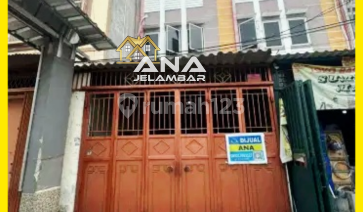Ana 3.5-story House Area 4x16.5m Good Location in Jelambar - *Good Deal!!*