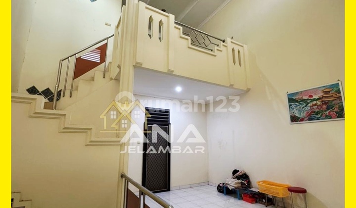 Ana Rumah di Kav Polri Luas 5.7X20m 2.5Lt Lokasi Bagus Jelambar - * Good- Deal !!*