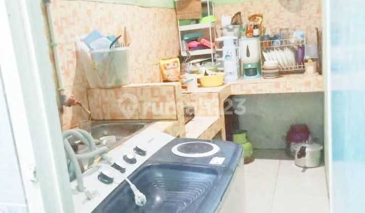 For Sale: 3-Story House and Boarding Rooms 2