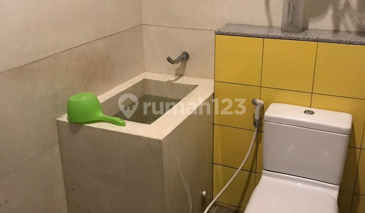 Rumah Strategis Dekat Jalan Gatot Subroto Barat 2