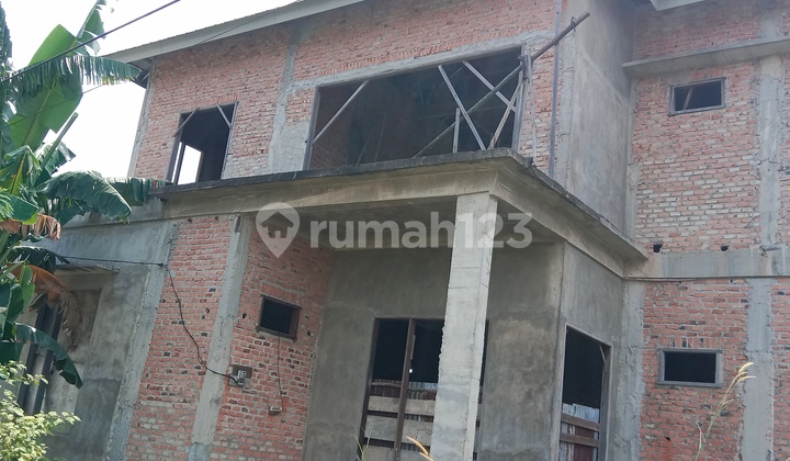 Rumah Mewah Kondisi 70% Luas Tanah 750M2 Rumah Mewah Kondisi 70% Luas Tanah 750M2