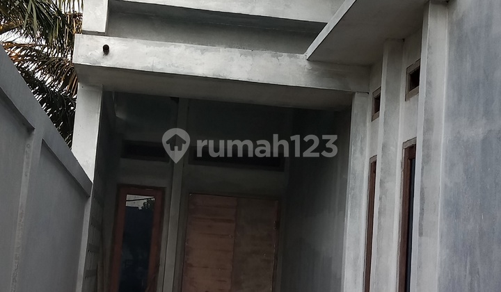 Rumah Tipe 180M2 4 Kamar Tidur Kondisi 98% di Jual Cepat 2