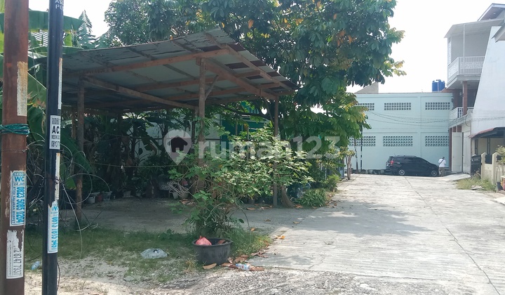 Tanah Komersial 300M2 di Jl.ash-Shofa Surat SHM