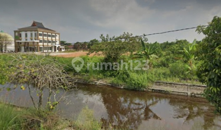 Tanah Komersial 2.100M2 di Parit Indah Dekat Stikes di Pinggir Jalan Lintas