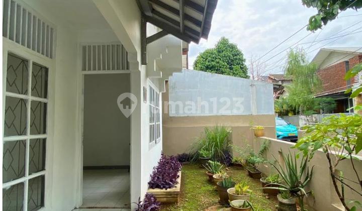Rumah Murah di Bawah Harga Pasar Minim Renovasi SHM di Bintaro 2
