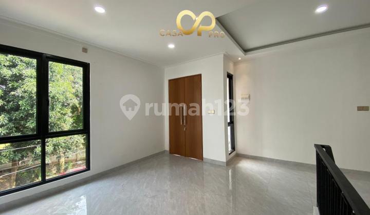 Dijual Rumah Baru 2 Lantai bisa KPR di Graha Bintaro 2
