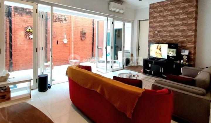 Rumah Prime Location Siap Huni - Posisi Hoek