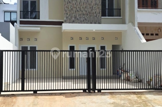 Rumah Baru Disewakan2 Lantai di Puri Bintaro