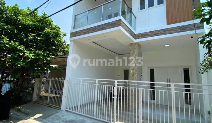 Siap Huni 2 Lantai bisa KPR Dijual Cepat di Bsd Siap Huni 2 Lantai bisa KPR Dijual Cepat di Bsd