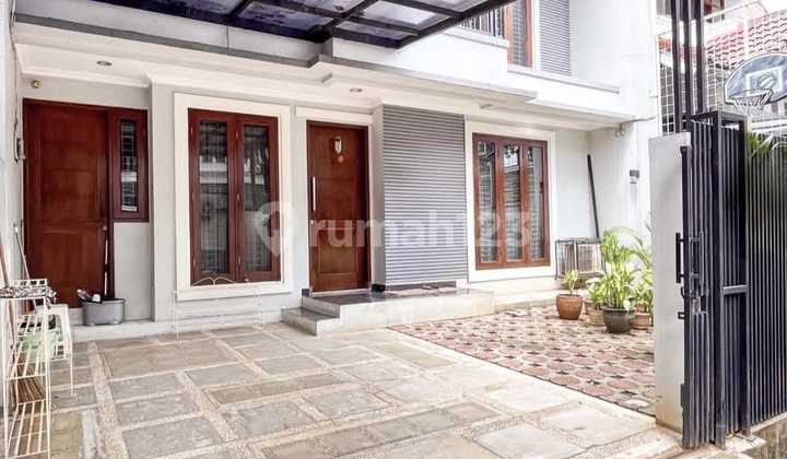 Rumah Luas Siap Huni Strategis Dekat Mall Pondok Indah