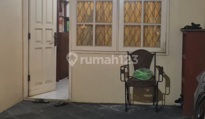 Dijual Murah Rumah 1 Lantai Siap Renovasi di Bintaro Jaya
