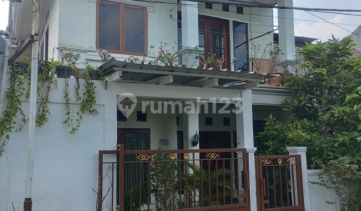 Rumah Siap Huni di Karawaci - Lokasi Super Strategis