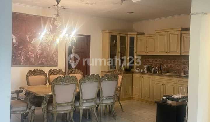 Rumah Premium Siap Huni Akses Terbaik di Pondok Indah 2