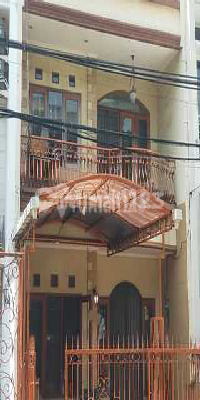 Dijual Rumah Kelapa Lilin Bagus Rapi Harga Bersaing 2