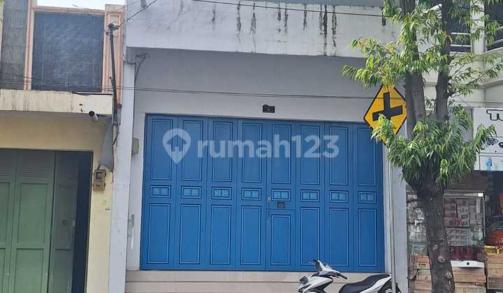 New Shophouse Ready for Use Business Running Smoothly 2