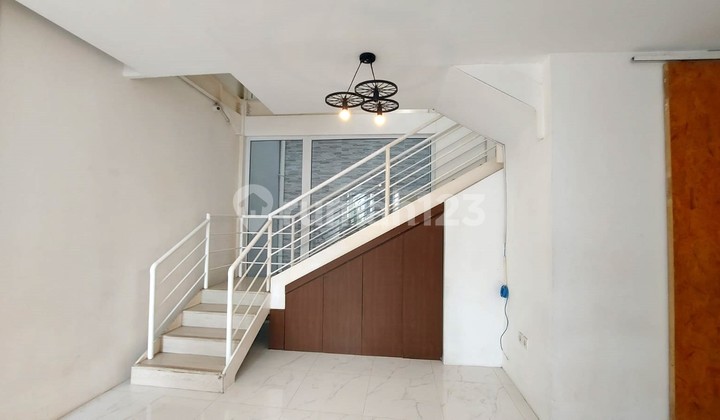 Nice House Griya Gading Lestari For Rent 2