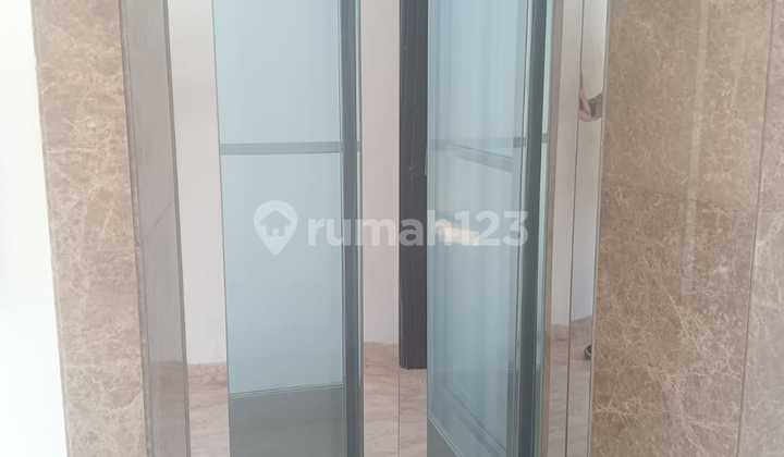 Dijual Rumah Mewah Golf Island 10X25 2