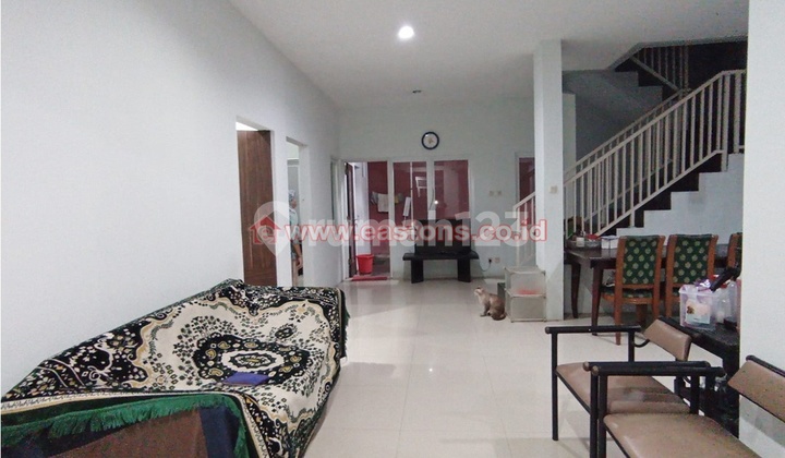 For Quick Sale: Relatively New House in Rawamangun, Modern 2-Story Design, Flood-Free, Price Below Bank Appraisal