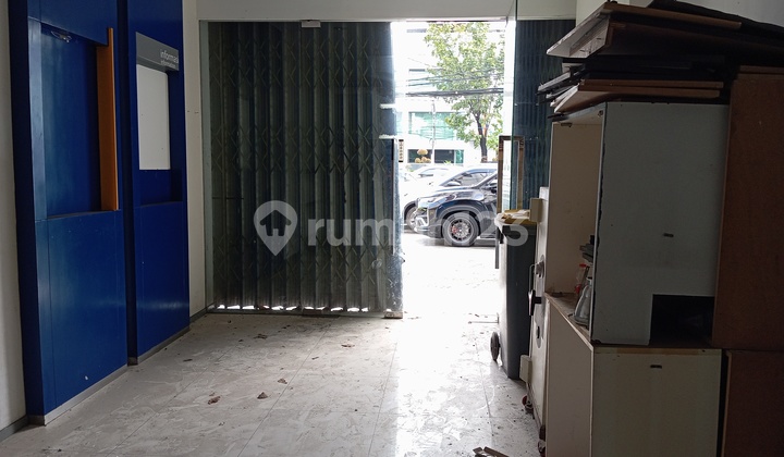 For Rent: Shop House in Rawamangun 235 Million Negotiable, Flood-Free Strategic Location. 2