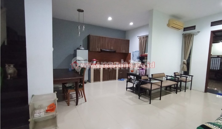 Dijual Cepat Rumah Relatif Baru di Rawamangun Design Modern 2 Lantai Bebas Banjir Harga di Bawah Appraisal Bank(Kg005188) 2